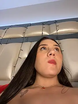 _ISABELLA_HOT_ webcam