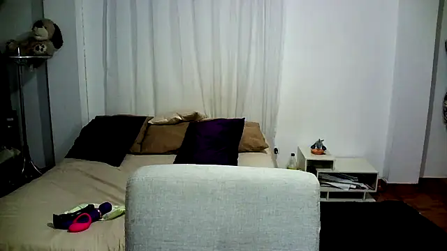 Hanna_Charming webcam