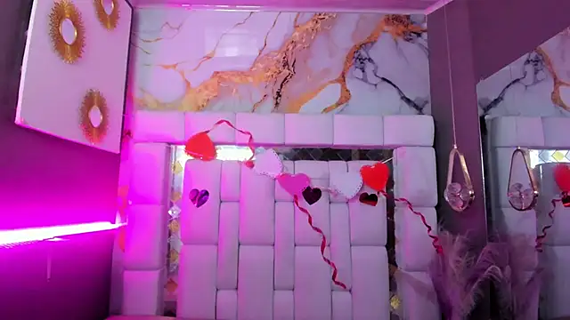 Natasha-Adams webcam