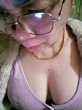 small-house123 webcam