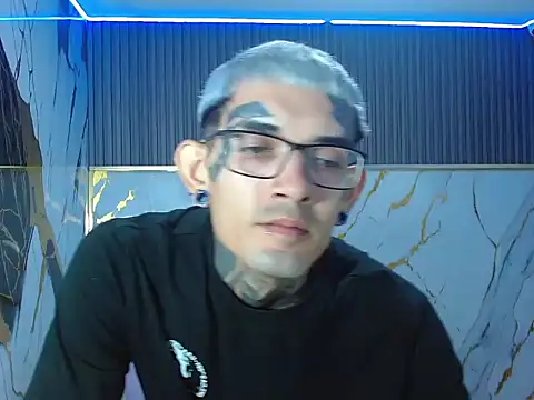 Boy_tatto77 webcam