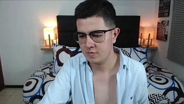 dylan_santiago_ webcam