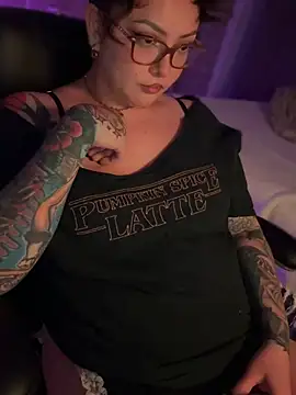 Pumpkin_bunny webcam