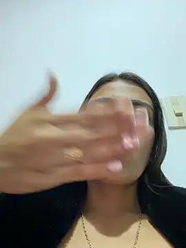 Webcam Model (Carolina_1111)  is live.Free join now!