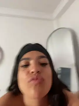 JuanitaMore01 webcam