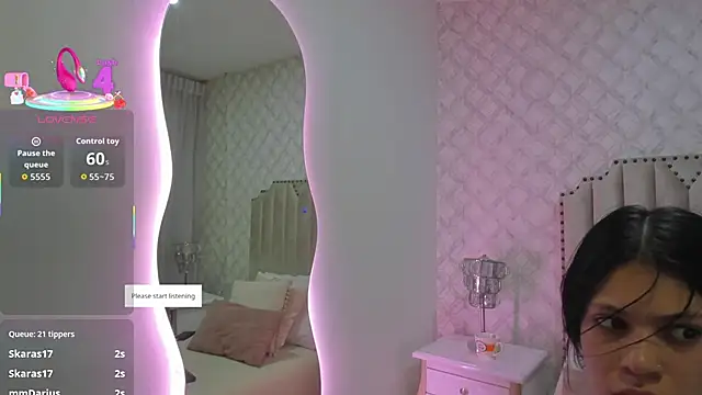 SkinnyGirl_28 webcam