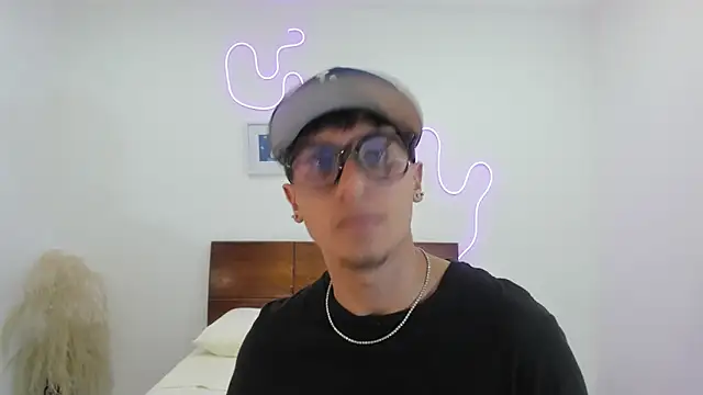 hardcoreheat_ind webcam