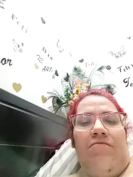 karlythoth@xh webcam