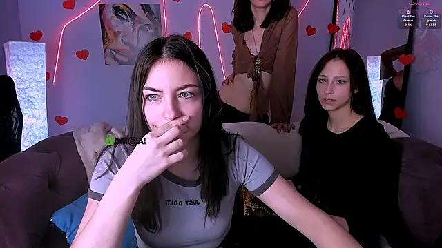 kitniss_dreamy webcam