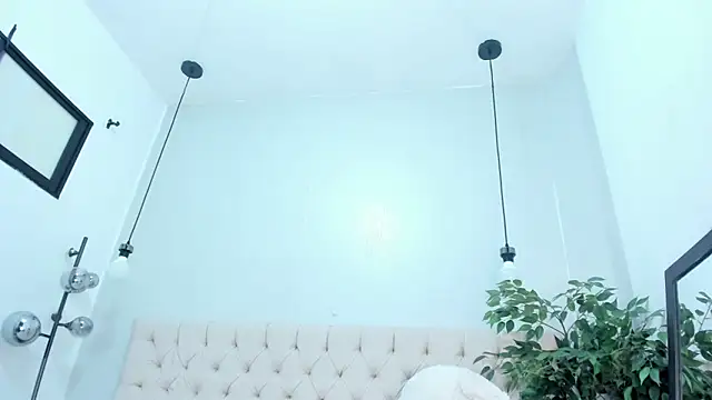 Victoria_Coleman webcam