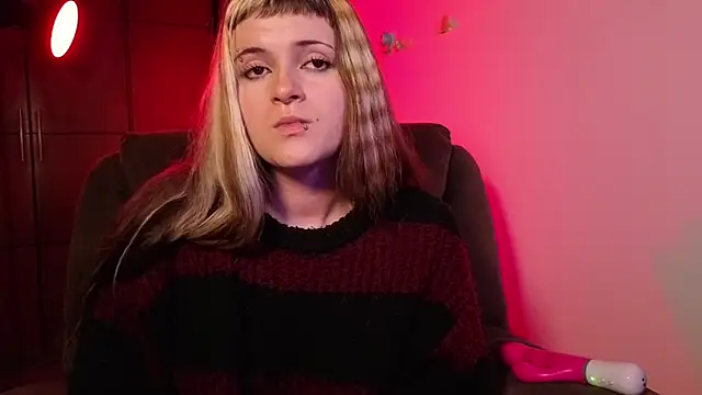 NEXT_DOOR_GIRL_ webcam