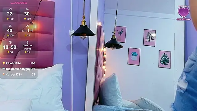 hornybarelylegalgirl webcam