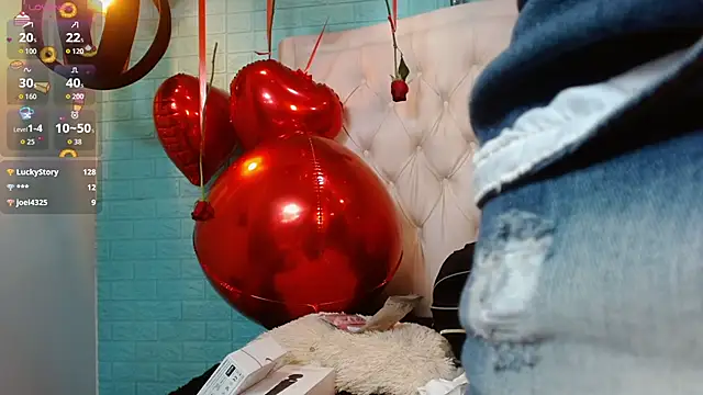 annie_sleeper webcam