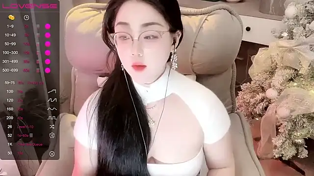 Monica-666888- webcam