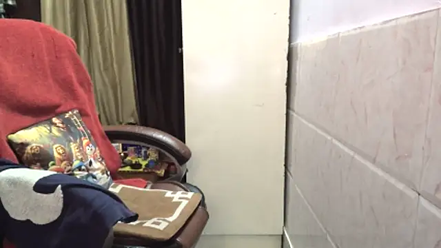 Dolly_Darling221 webcam