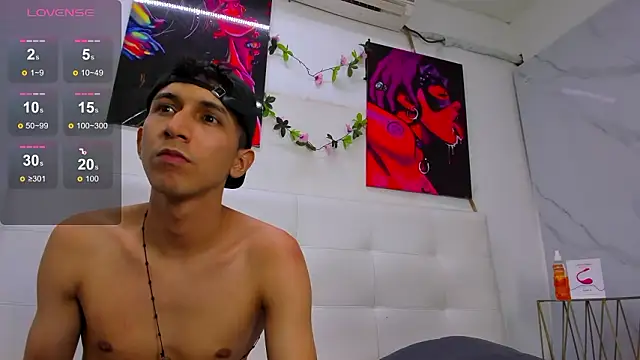 ahsly78alejandro webcam