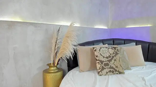 nicol_lopez_1 - Nicol_Lopez_1's free webcam - UK Sex Cams