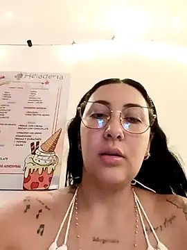 you-kitty2025 - You-kitty2025's free webcam - UK Sex Cams