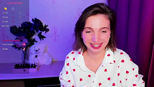 KindHazelHere_ webcam