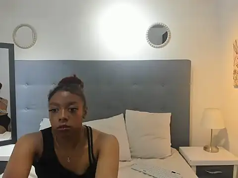 serenababe_ webcam
