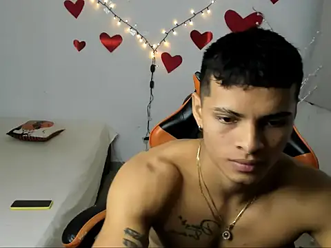 RYAN_MYEARZ__ webcam