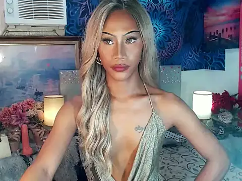 tarah_mc_collins - Tarah_MC_Collins's free webcam - UK Sex Cams