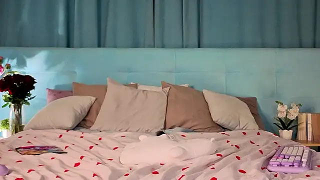 Aurora_Bennet webcam