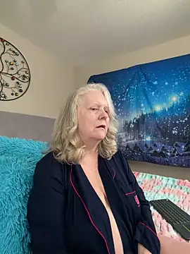 Kaitlyn_Winters webcam