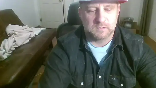 poundyouout69 webcam