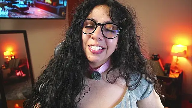 coraline_latin - Coraline_latin's free webcam - UK Sex Cams