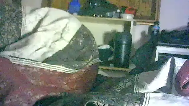 ON3YOULLN3VER_FIR3 webcam