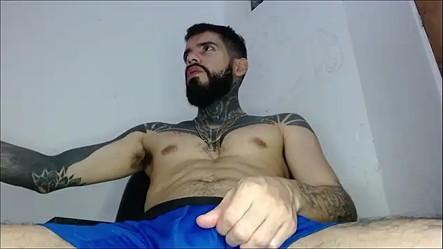 BlackTattooKing webcam