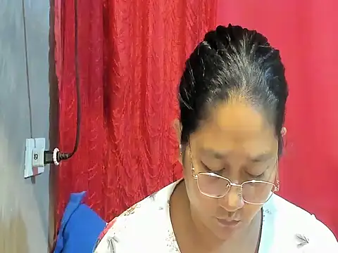 PINAYSUNSHINE38 webcam