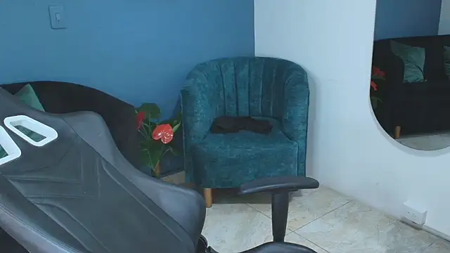 Zamira_Taylor webcam