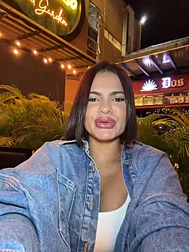 Irina_Velvett webcam