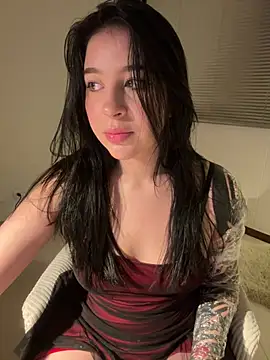 evelynrosess1 - Evelynrosess1's free webcam - UK Sex Cams