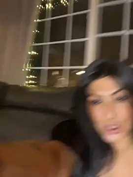 LittleMissEeve webcam