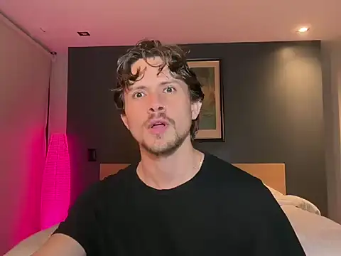 mcklister_kinky_feets webcam