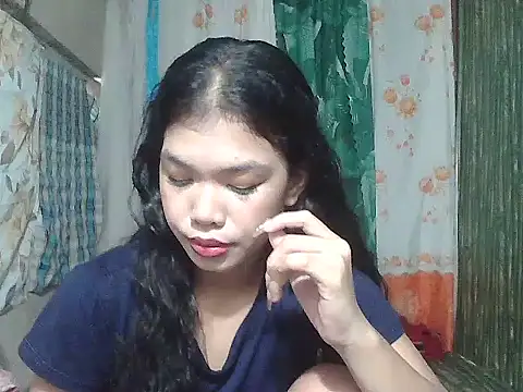 Sweetestsiner webcam