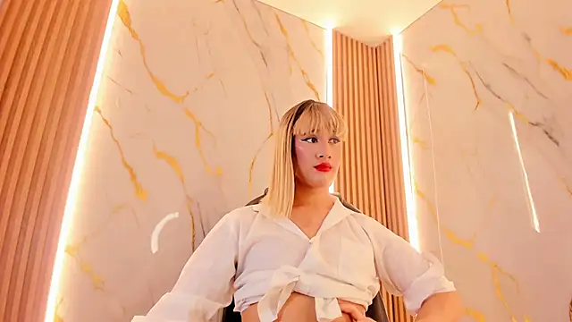 Marian_Cristal webcam