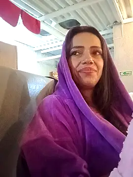 Mariam_Lopez__ webcam