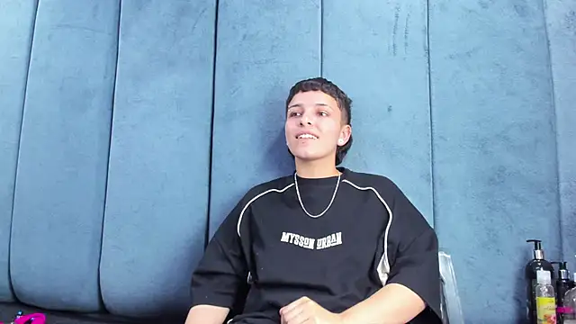 Megan_Thompson_ webcam