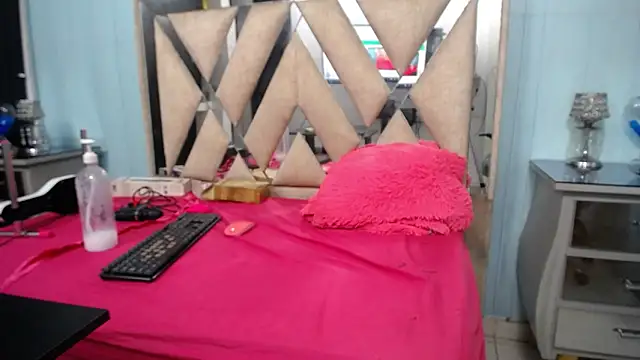 allison_max_tattoo webcam