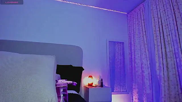 TheGloriousSophie webcam