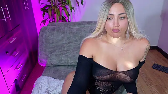 a_belladanger webcam