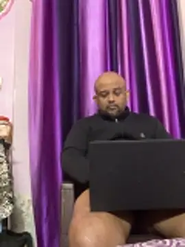 Dick_6inches_Delhi webcam