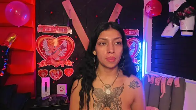 TeennNaugthy18 webcam