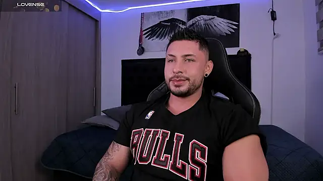 santi_aesthetic webcam