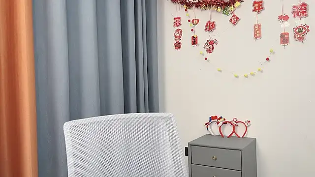 美女smalldaisy在线直播