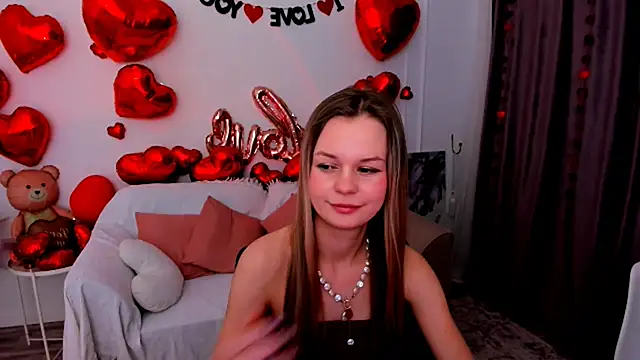 MidnighteAura webcam